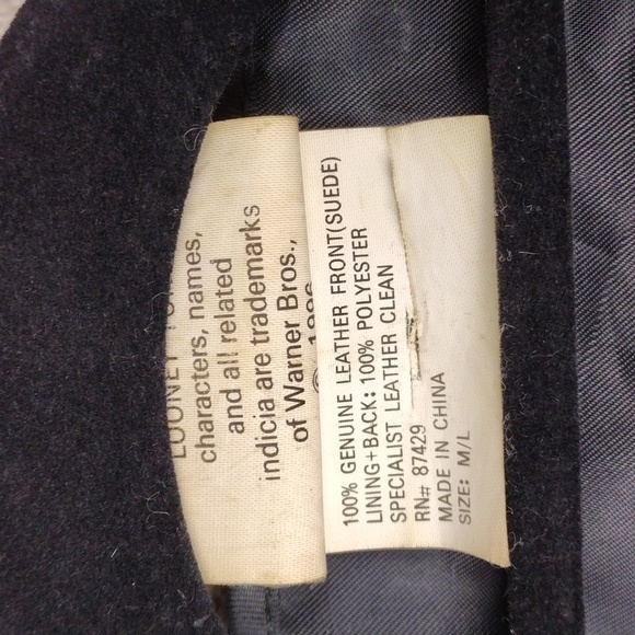 Looney Tunes Vintage 90's Tasmanian Devil Black Suede Leather Snap Front Vest - Picture 7 of 11